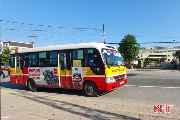 Hà Tĩnh tạm dừng hoạt động của xe buýt từ 31/3.