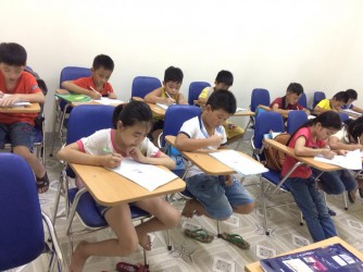 Trung tâm Anh ngữ Golden- Tưng bừng khai giảng các khóa tiếng Anh đầu năm học mới