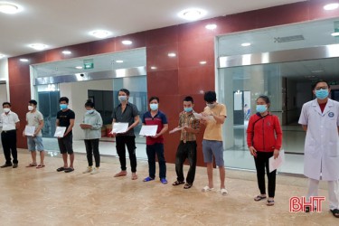 Ngày 19/8: Hà Tĩnh có số bệnh nhân COVID-19 ra viện nhiều nhất từ trước tới nay