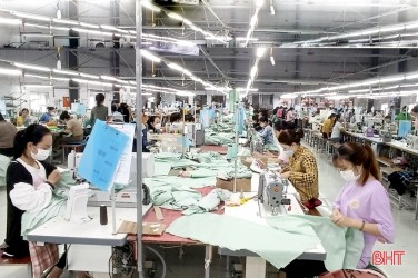 Gần 3.000 việc làm chờ lao động Hà Tĩnh dịp cuối năm