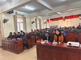 Trung tâm Dịch vụ việc làm Hà Tĩnh tư vấn, giới thiệu việc làm cho bộ đội xuất ngũ tại Hương Sơn, TP Hà Tĩnh và huyện Kỳ Anh