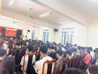 Hỗ trợ người lao động Việt Nam làm việc ở nước ngoài phải về nước trước thời hạn