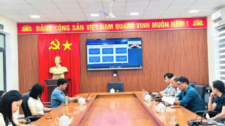 Trung tâm Dịch vụ việc làm Hà Tĩnh tham gia học tập, quán triệt nội dung Nghị...