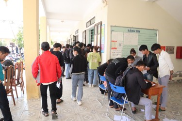 Ngày đầu tiên đăng ký dự thi chương trình Xuất khẩu lao động EPS Hàn Quốc năm 2022 -ngành Ngư nghiệp - Nông nghiệp - Sản xuất chế tạo