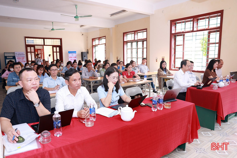 Đại biểu tham dự hội nghị