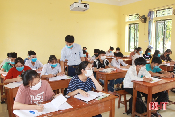 UBND tỉnh Hà Tĩnh cho phép các địa phương tuyển dụng 770 giáo viên