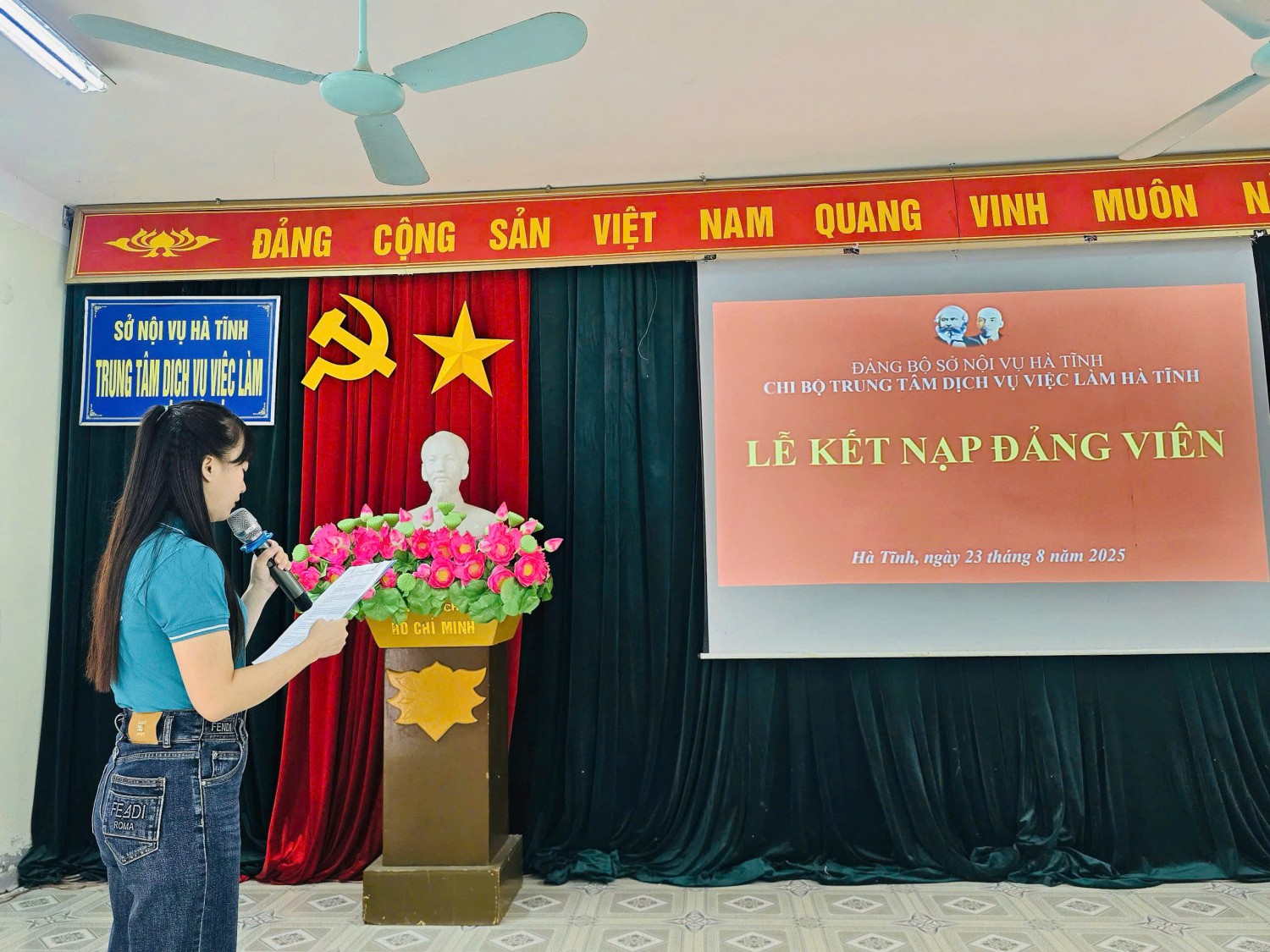 z6935546346185 e6960088977ccece754bf5125a82e180