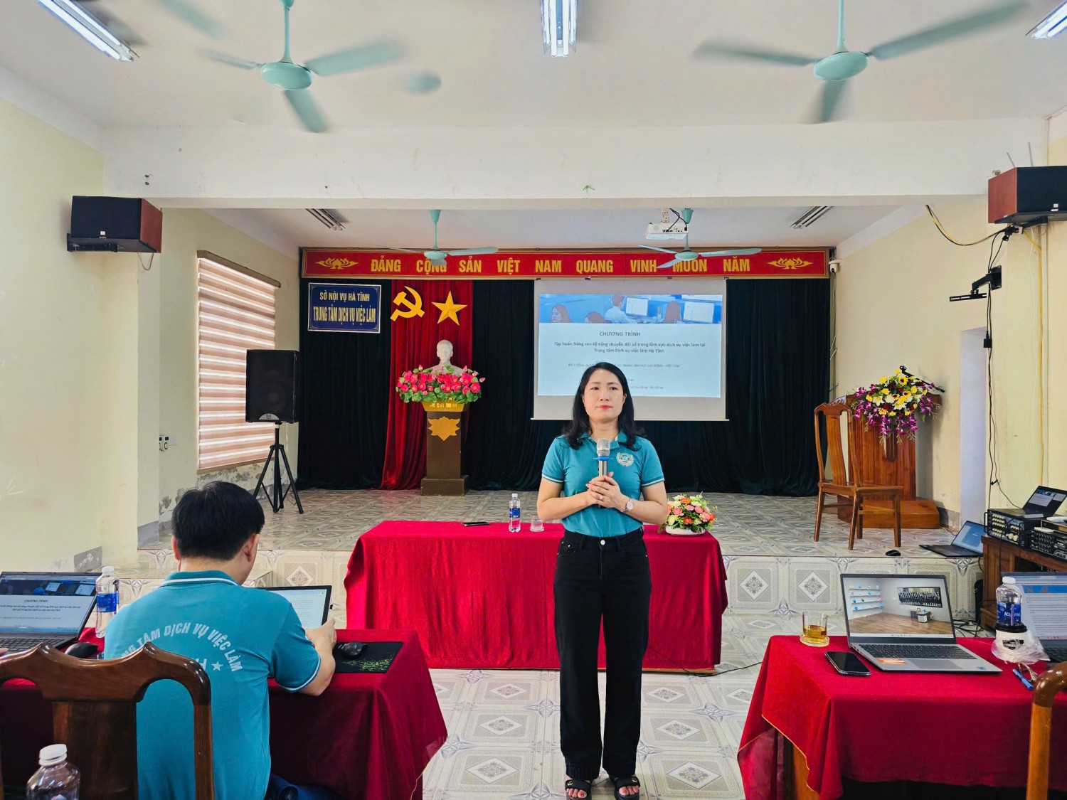 z6935586848848 be6272d9ad68b4df37b3d9ab535aef8a