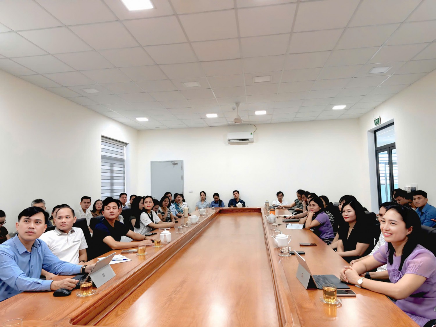 Công ty CP Thương mại I Hà Tĩnh tuyển dụng Thợ sơn ô tô