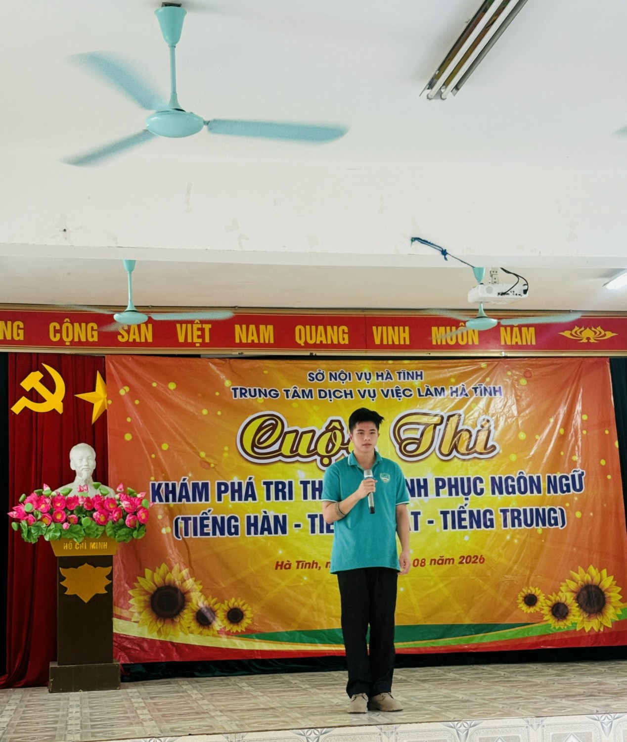 cuộc thi 2