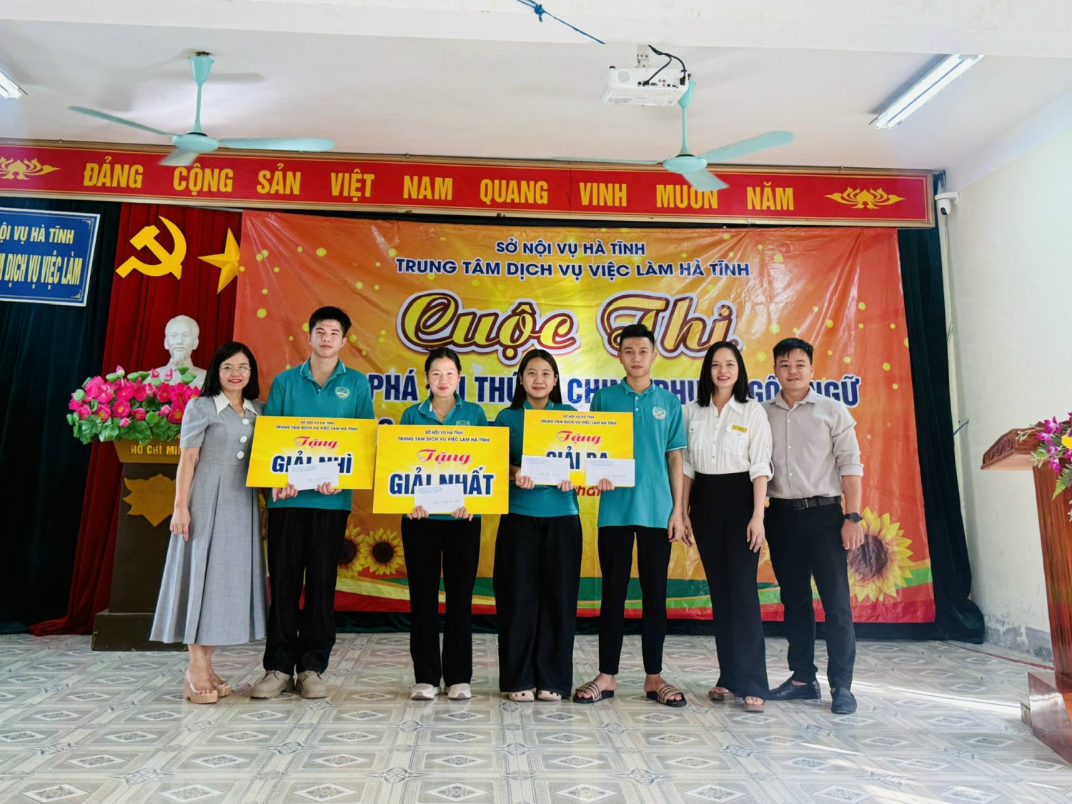 cuộc thi 4