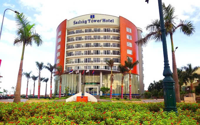Khách sạn Sailing Tower Hà Tĩnh tuyển dụng lao động